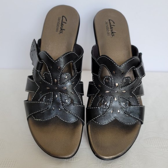 CLARKS Bendables Ella Art Leather Sandals- Black color- Women's Size 9.5M - Picture 5 of 13